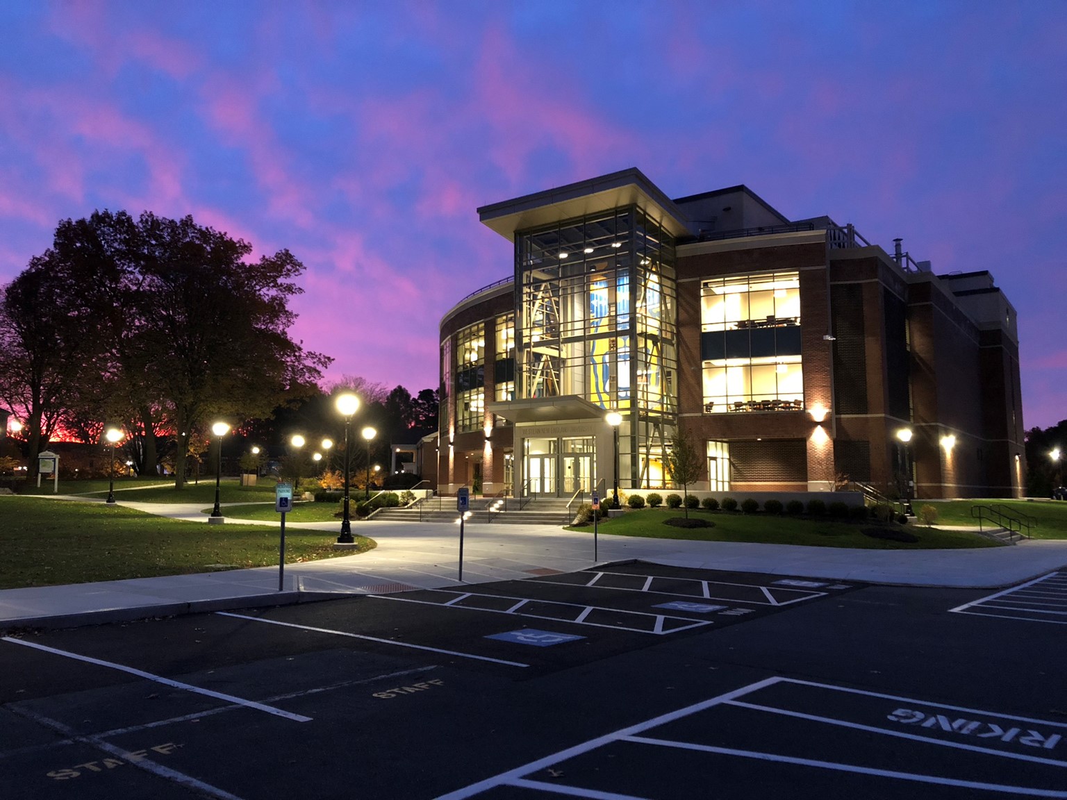 WNEU Dining